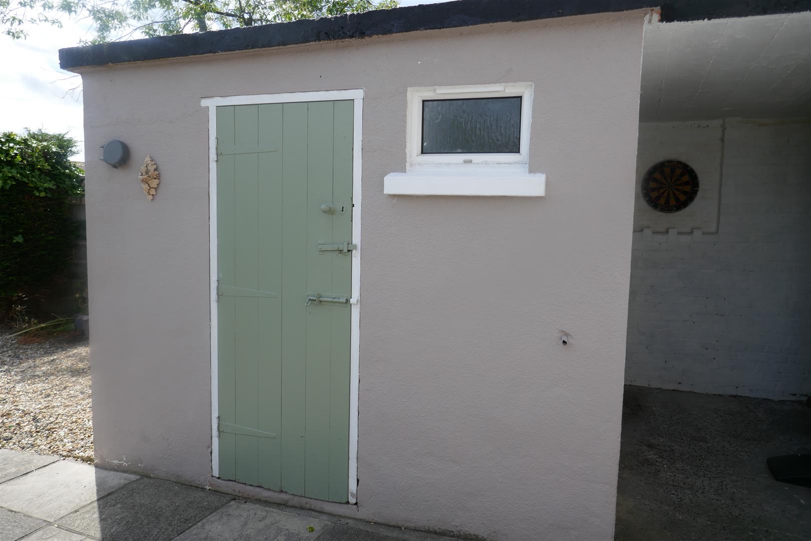 GARDEN SHED